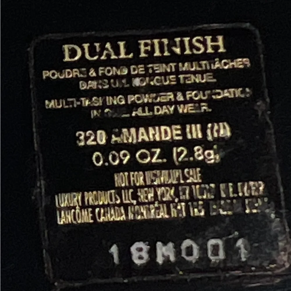Lancôme Dual Finish Powder in Amande III - Travel Size